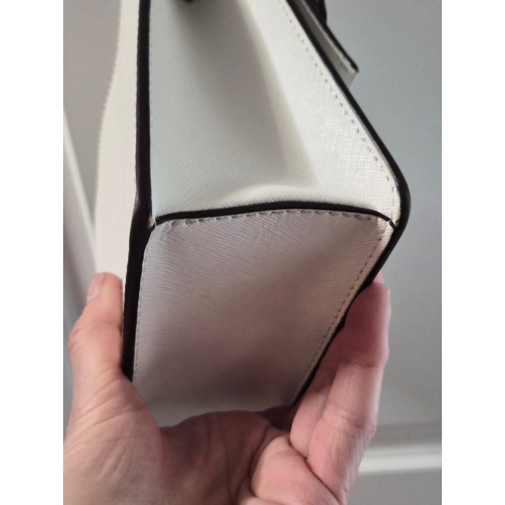 Michael Kors White Saffiano Leather Crossbody Bag Silver MK Logo Chain Strap - Picture 5 of 10